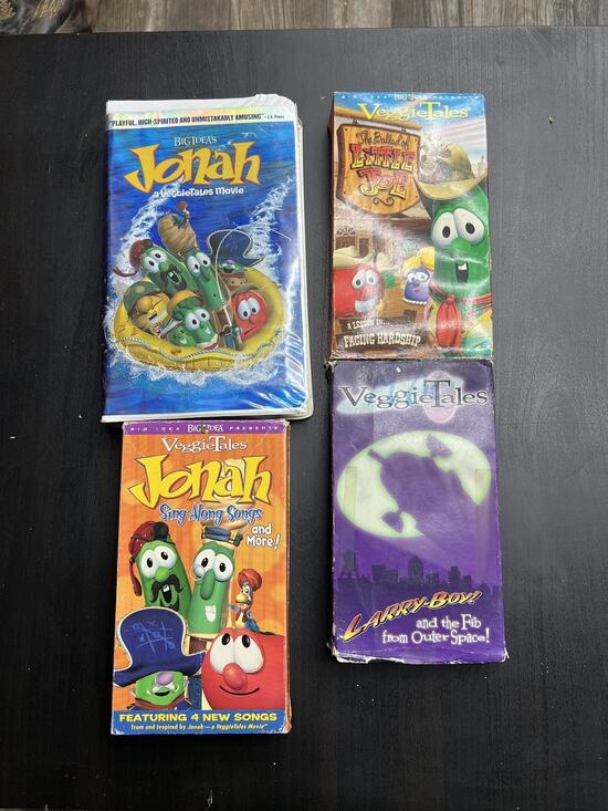 VeggieTales VHS Other - VeggieTales VHS Lot of 4 Children's Movies